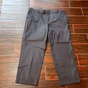 Dockers men's dress pants new relaxed fit 42×32 size